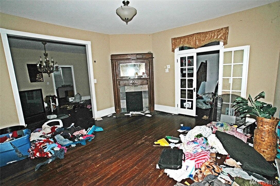 Property Photo:  815 N 2nd Street  WA 98403 