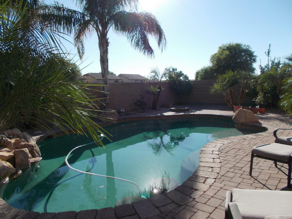 Property Photo:  25167 W Park Avenue  AZ 85326 