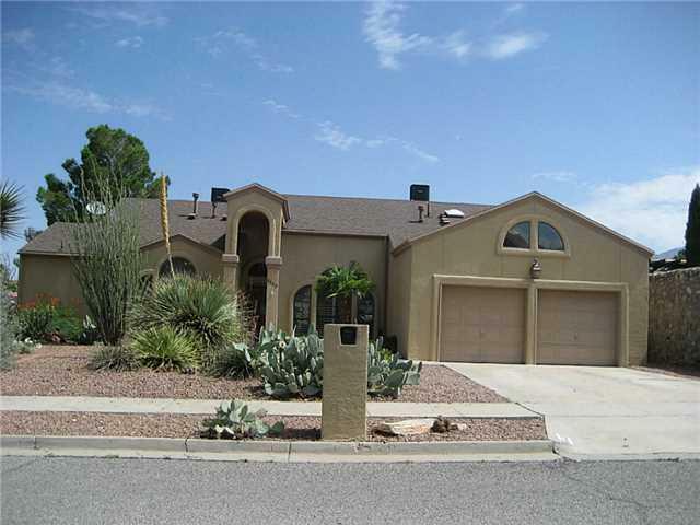 6459 Loma De Cristo Drive  El Paso TX 79912 photo