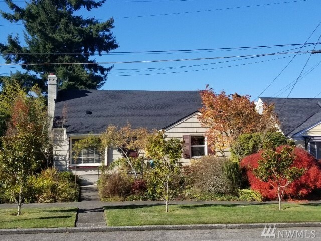 Property Photo:  3833 54th Ave SW  WA 98116 