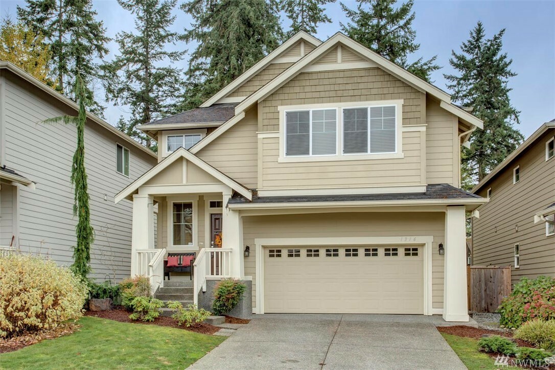 Property Photo:  1316 216th St SW  WA 98036 