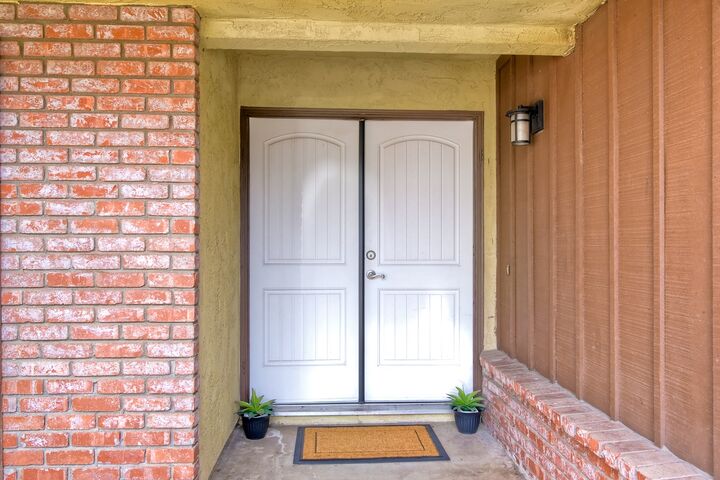 Property Photo:  14923 Bridlespur  CA 92064 