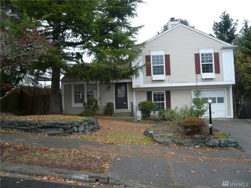 Property Photo:  6209 N 39th St  WA 98407 