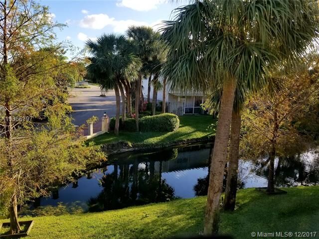 Property Photo:  185 SW 3rd St 185  FL 33060 