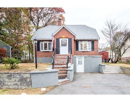 Property Photo:  33 Hooper Street  MA 02090 