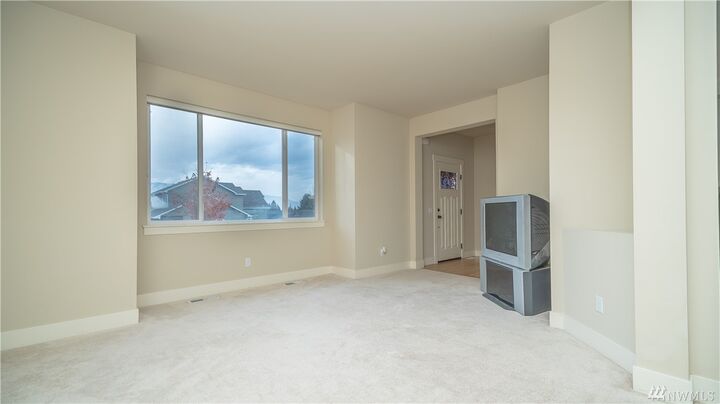 Property Photo:  1449 Copper Lp  WA 98802 