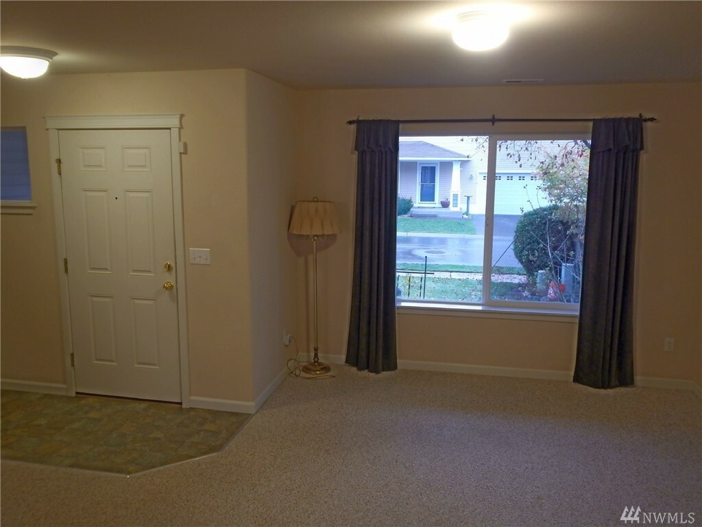 Property Photo: 17711 93rd Av Ct E WA 98375