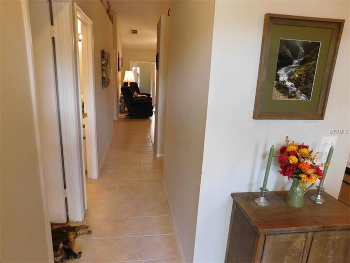 Property Photo: 7790 Country Place E-4 FL 32792