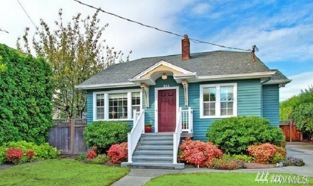 Property Photo:  314 N 117th St  WA 98133 