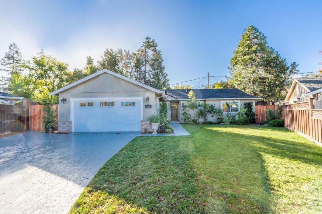 Property Photo:  227 Nob Hill Way  CA 95032 