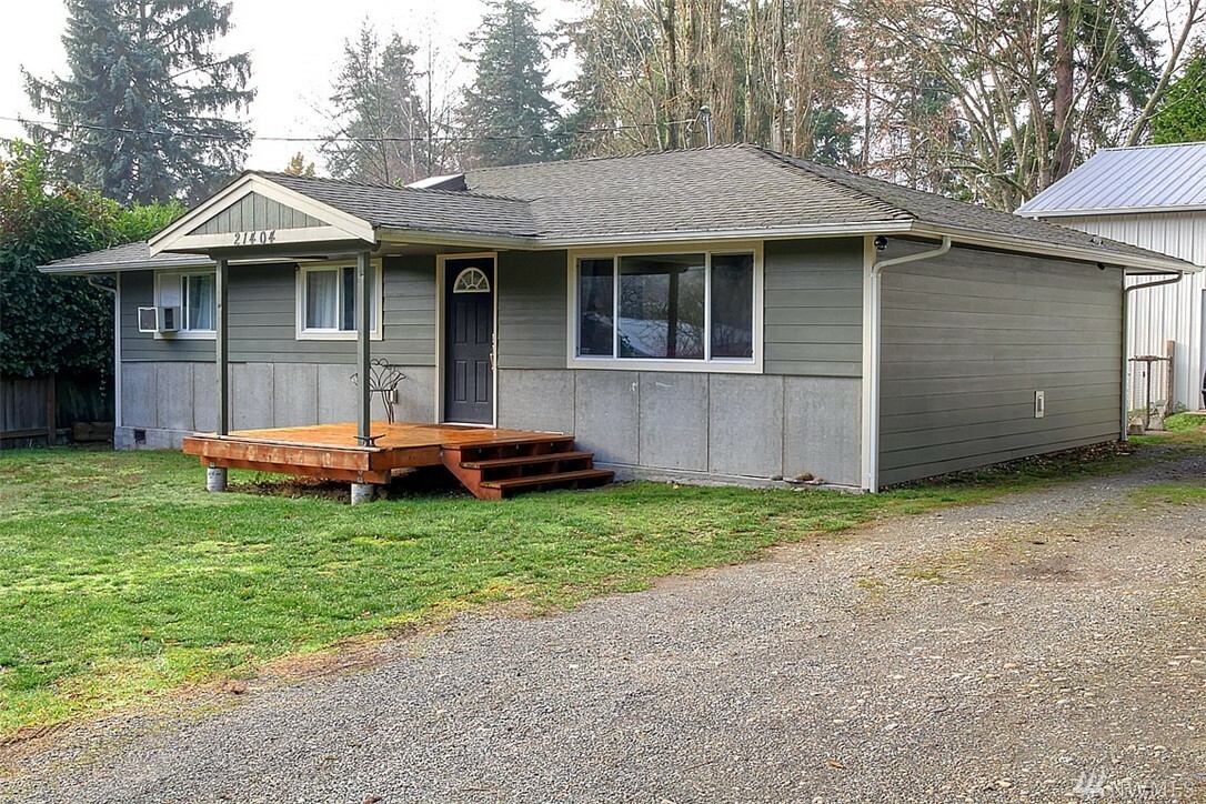 Property Photo:  21404 67th Ave W  WA 98036 