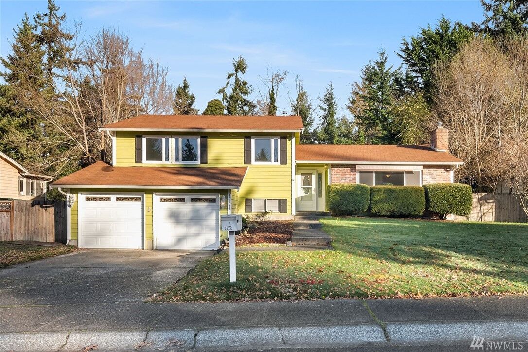 Property Photo:  32722  32nd Avenue SW  WA 98023 