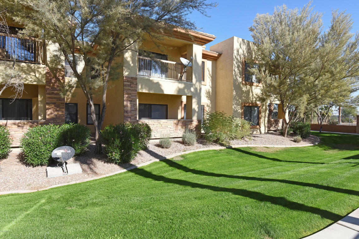 Property Photo:  6770 N 47th Avenue 1006  AZ 85301 