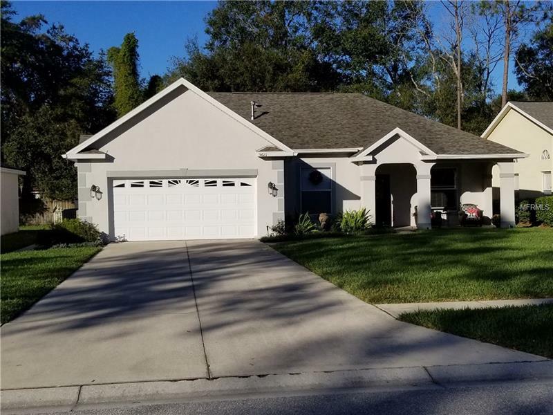 Property Photo: 5621 Foxtail Court FL 33543