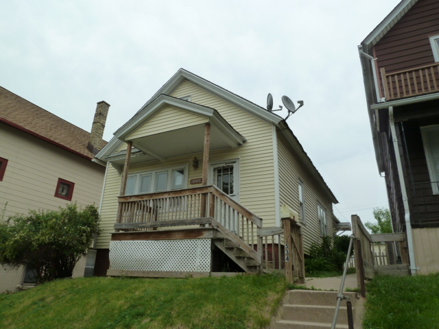 Property Photo: 1534 S 25th St WI 53204