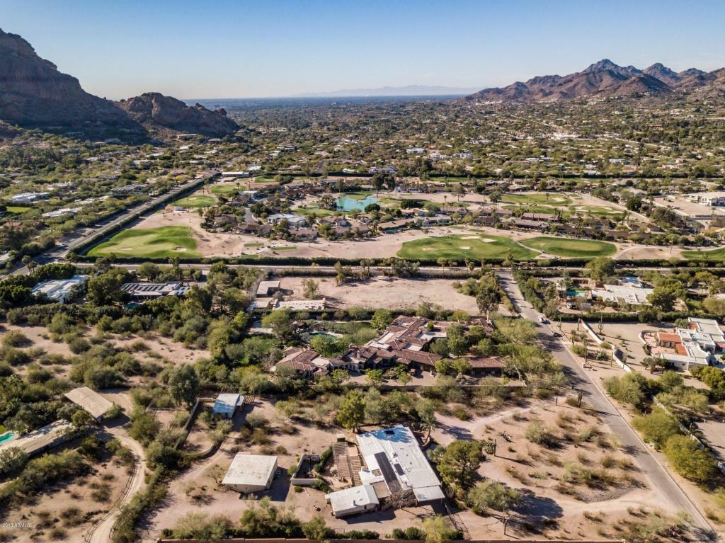 Property Photo:  5637 E Nauni Valley Drive  AZ 85253 