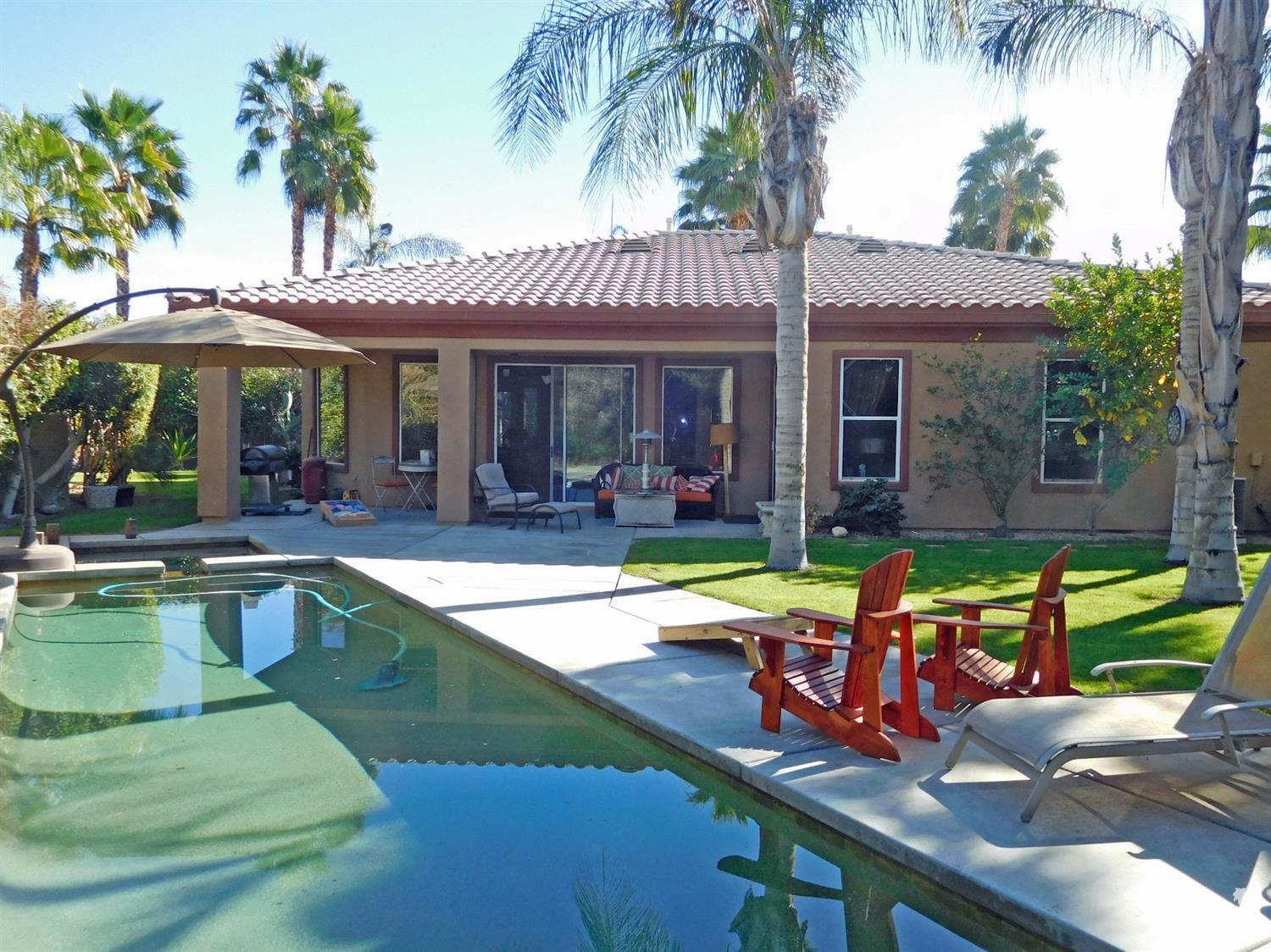 Property Photo: 47105 Via Antibes CA 92253
