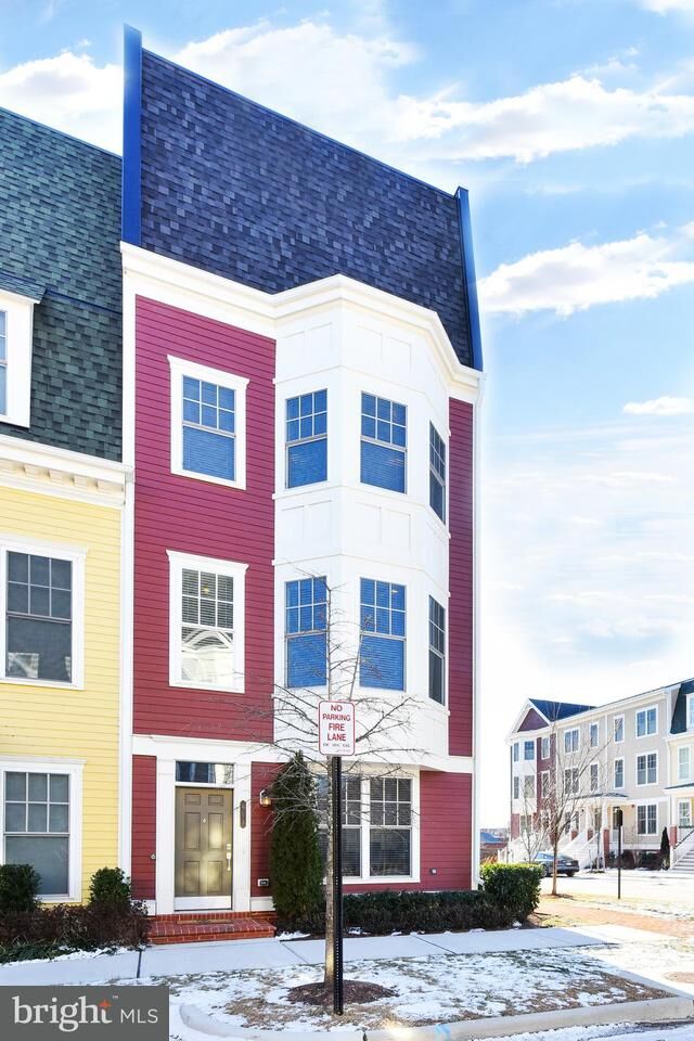 Property Photo:  601 Alexandria Avenue E  VA 22301 