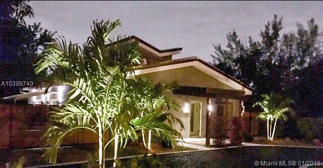 Property Photo:  11816 NE 6th Ave  FL 33161 