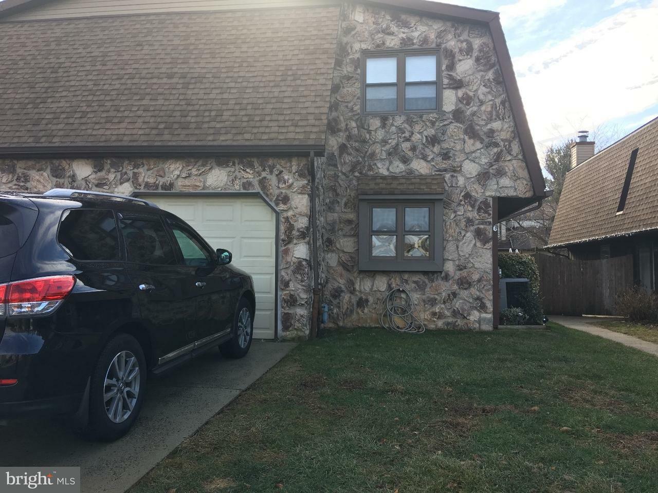 Property Photo: 1124 Selmer Road PA 19116