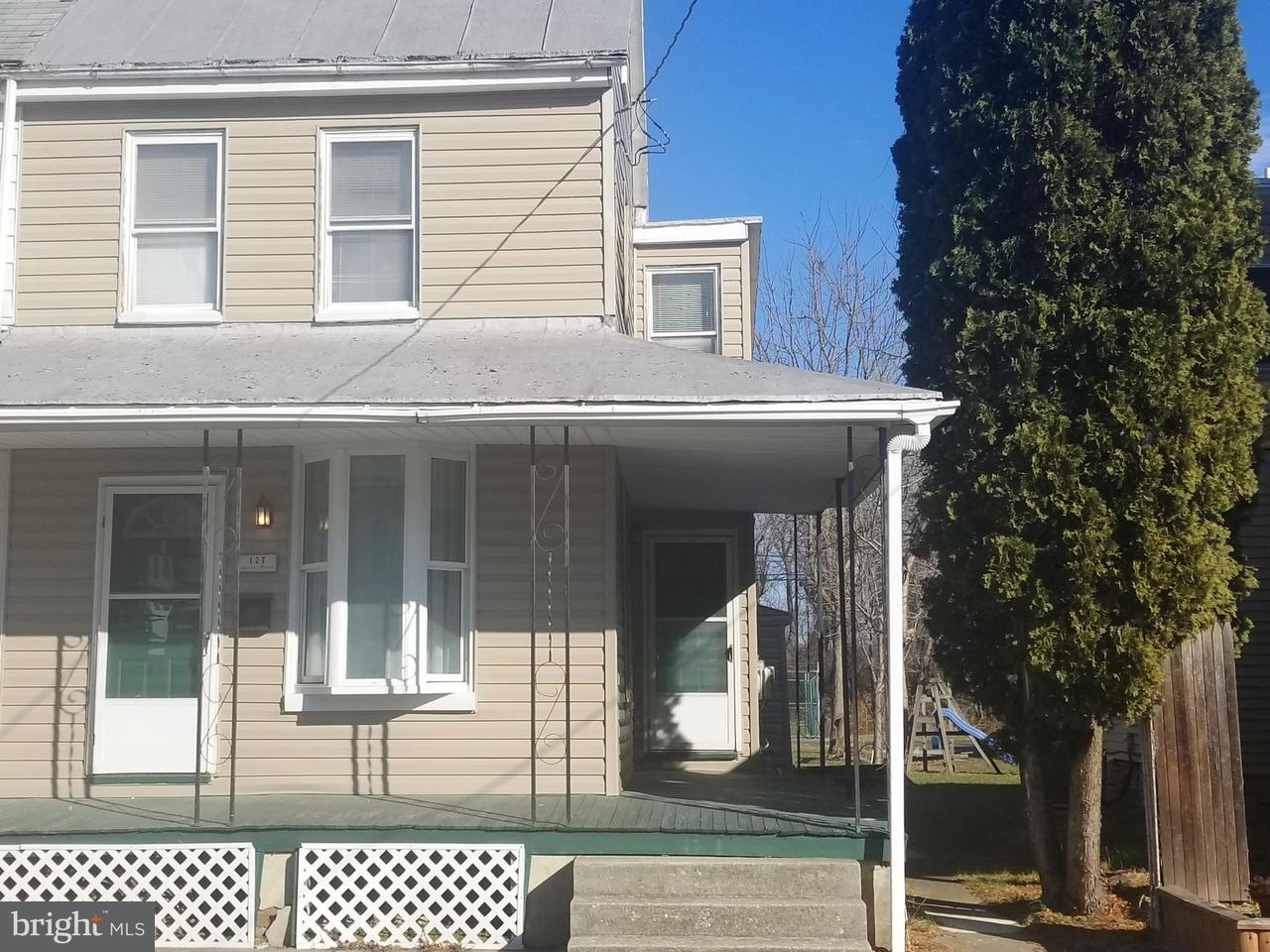 Property Photo: 127 Market Street PA 17070