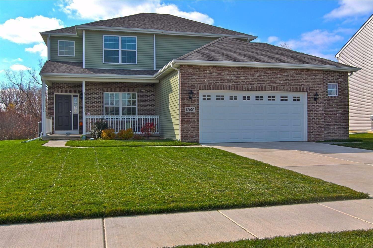 Property Photo: 1184 Turnberry Road IN 46319