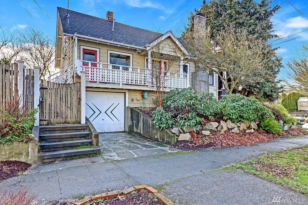 7618 8th Ave NW  Seattle WA 98117 photo