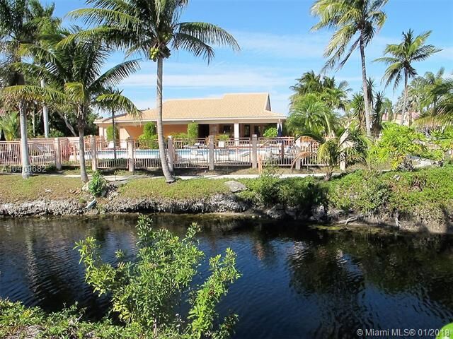 Property Photo: 545 SE 12th Street # 104 FL 33004