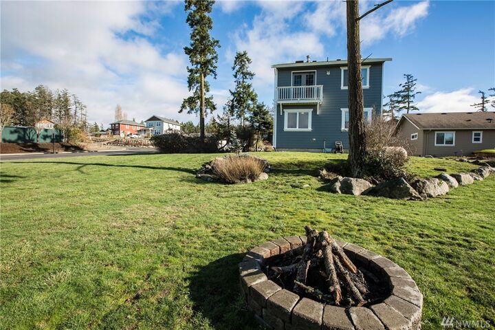 Property Photo: 801 Sunday Dr WA 98250