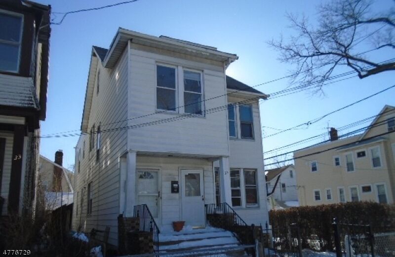 Property Photo: 35 Wolf Pl NJ 07111