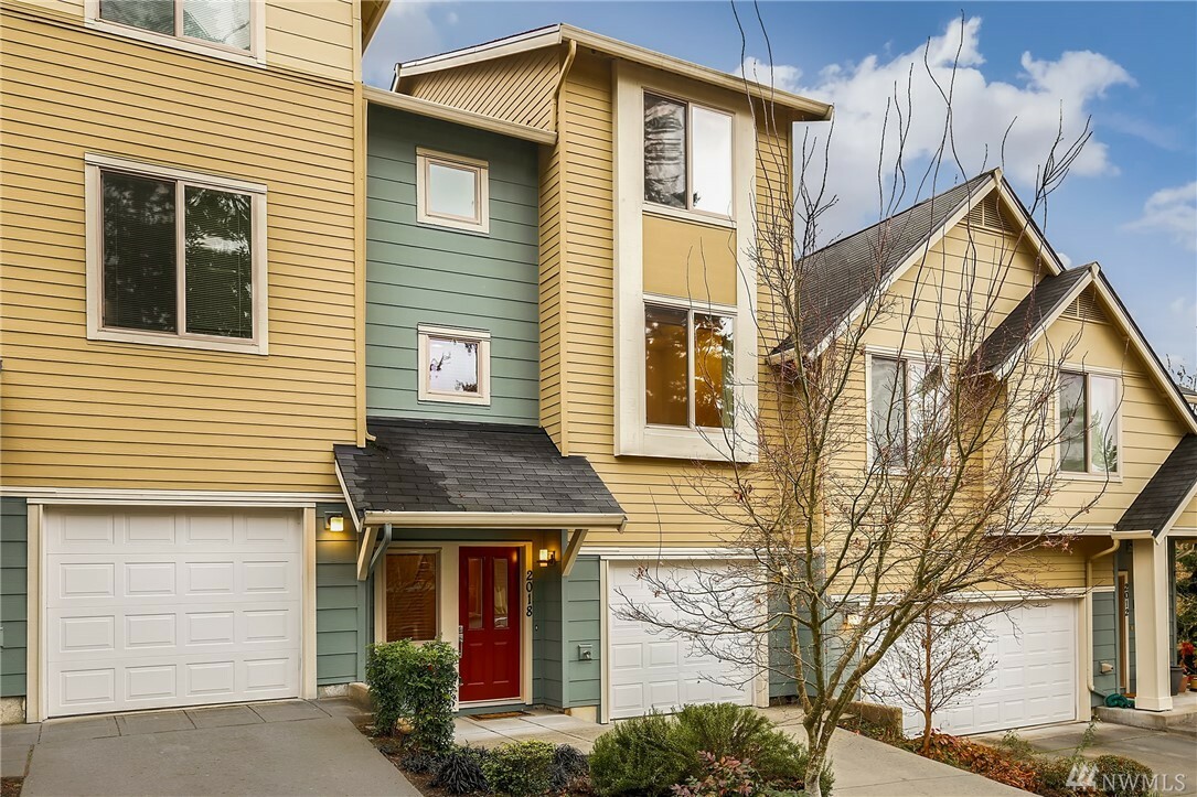 Property Photo: 2018 NW Boulder Way Dr. WA 98027