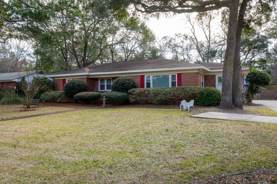 Property Photo:  919 N Shem Drive  SC 29464 