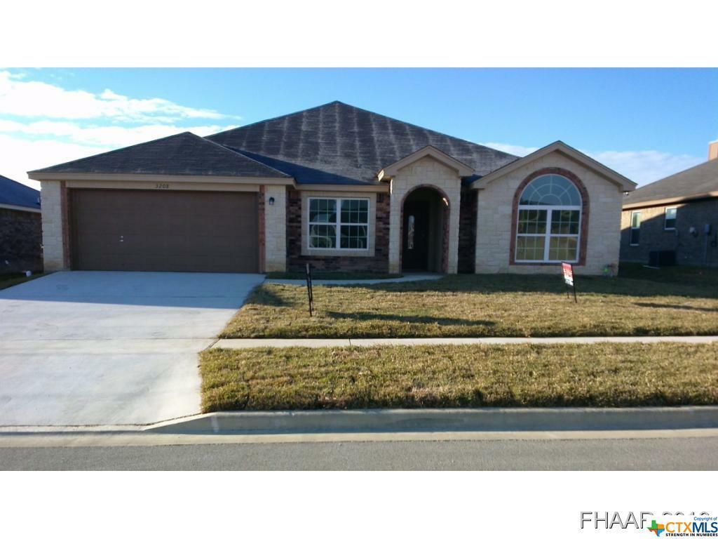Property Photo: 3208 Briscoe Drive TX 76549