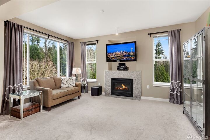 Property Photo:  13301 SE 79th Place C301  WA 98059 