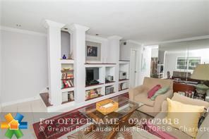Property Photo: 189 NE 20th Ct 189 FL 33305