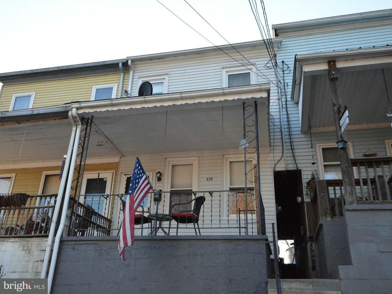 Property Photo:  820 Plane Street  PA 17512 