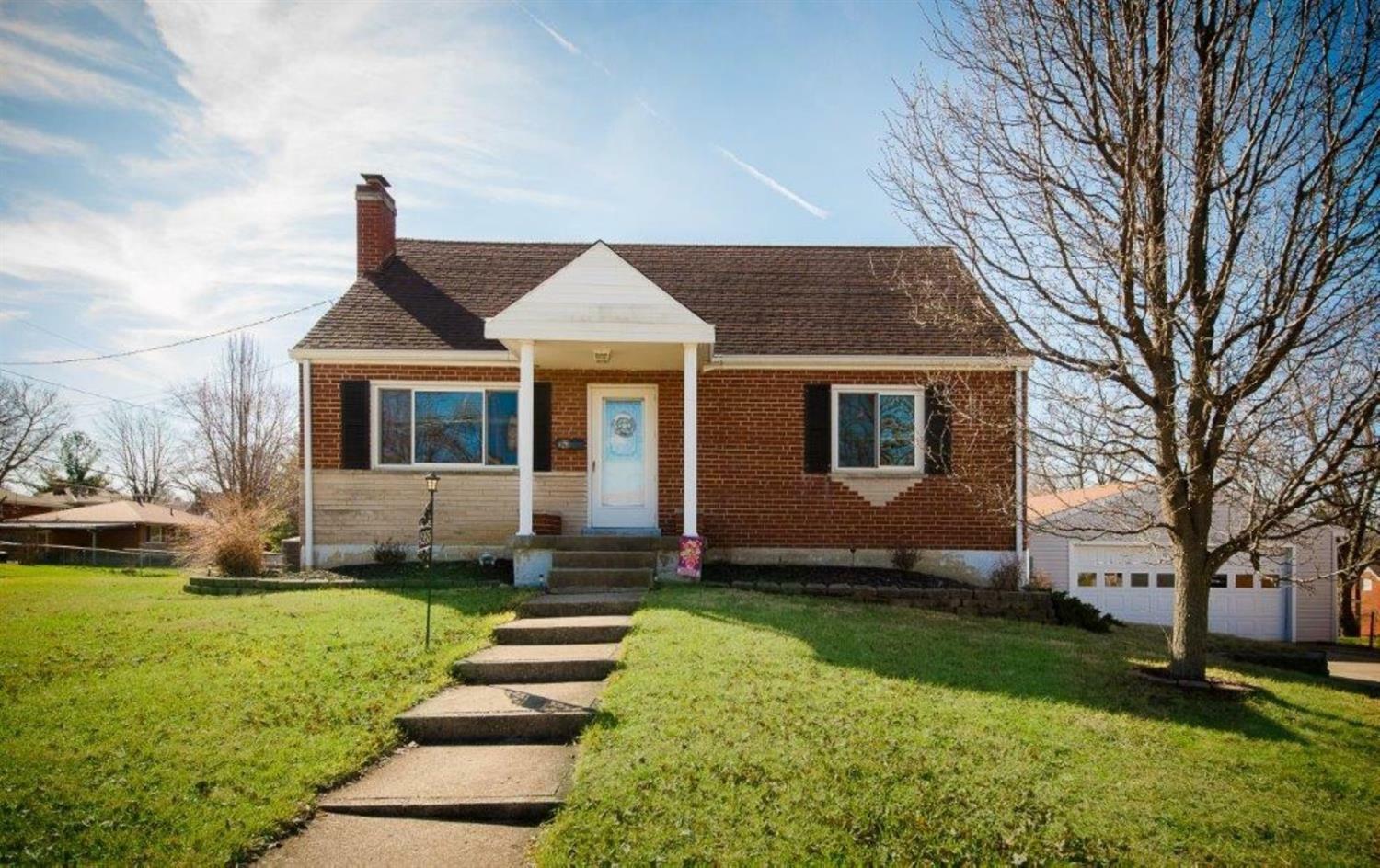 Property Photo: 4265 Selby Court OH 45211
