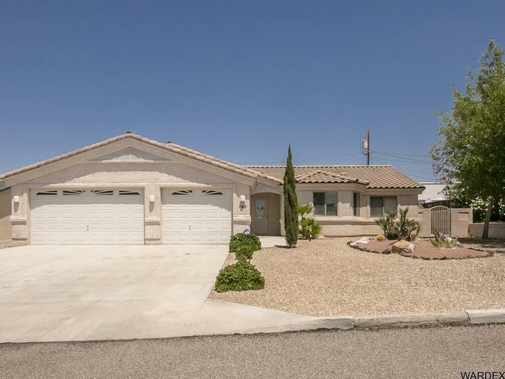 Property Photo:  740 Thunderbolt Ave  AZ 86406 