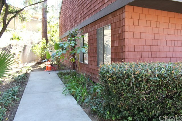 Property Photo:  318 S Prospectors Road 40  CA 91765 