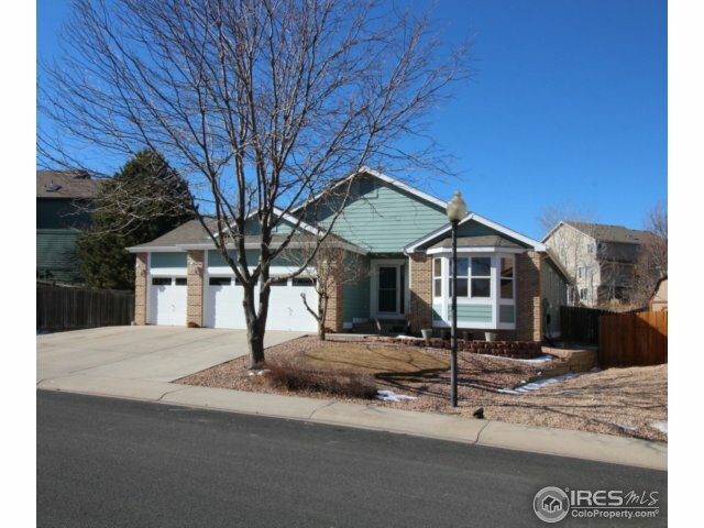 435 Scenic Dr  Loveland CO 80537 photo