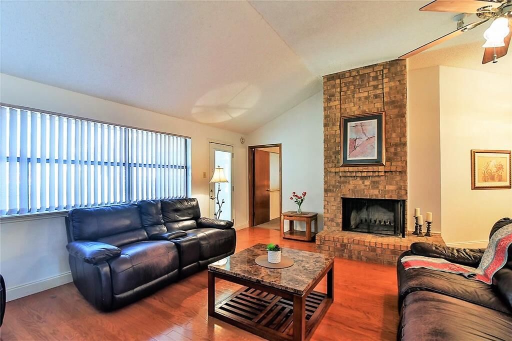 Property Photo:  2507 Amber Hill Lane  TX 76039 