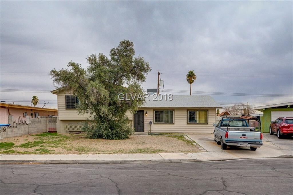 Photo de la propriété:  225 Milinane Drive  NV 89107 