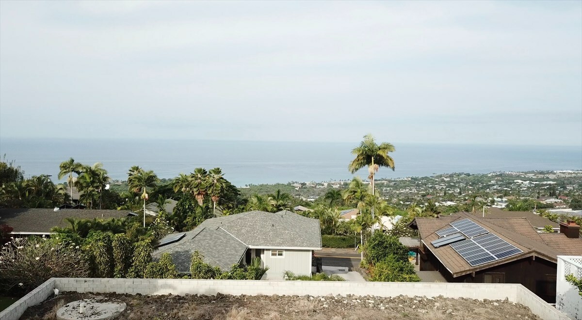 Property Photo:  77-6448 Kilohana St  HI 96740 