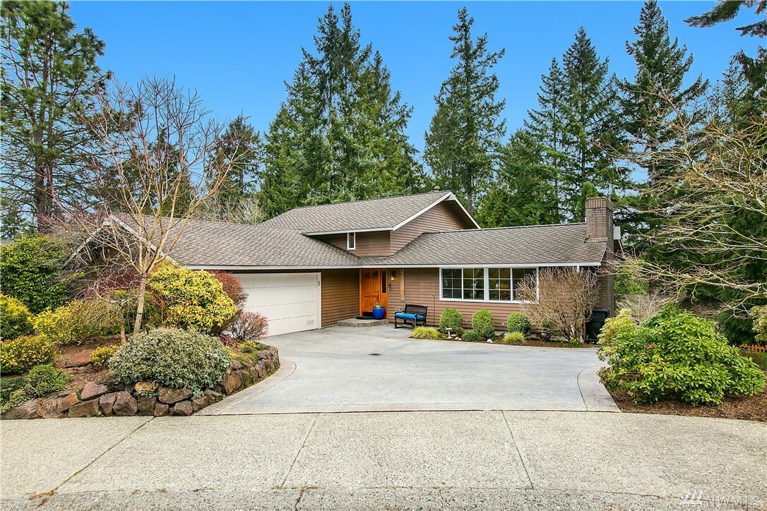 Property Photo: 2014 187th Ave NE WA 98052