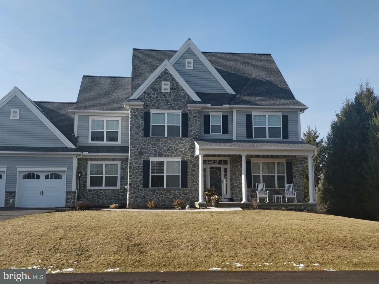 Property Photo:  41 Ridgefield Drive  PA 17602 