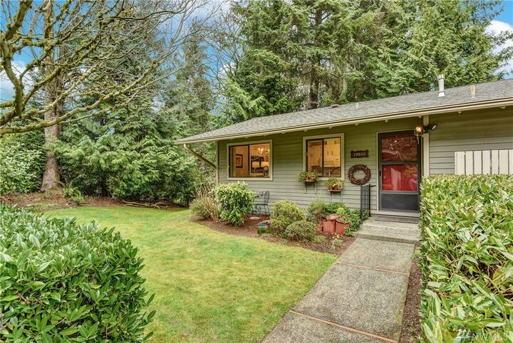 10312 NE 114th Place D13  Kirkland WA 98033 photo