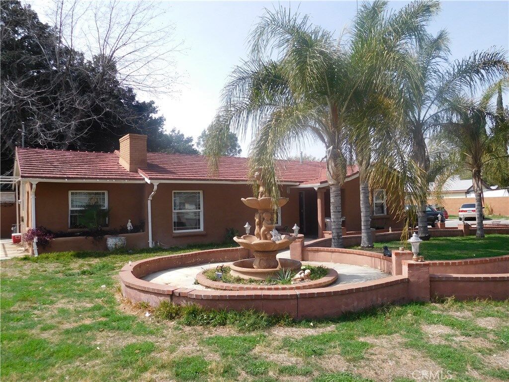 Property Photo:  3880 Monroe Street  CA 92504 