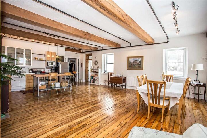 Property Photo:  374 Union Street 308  NH 03458 