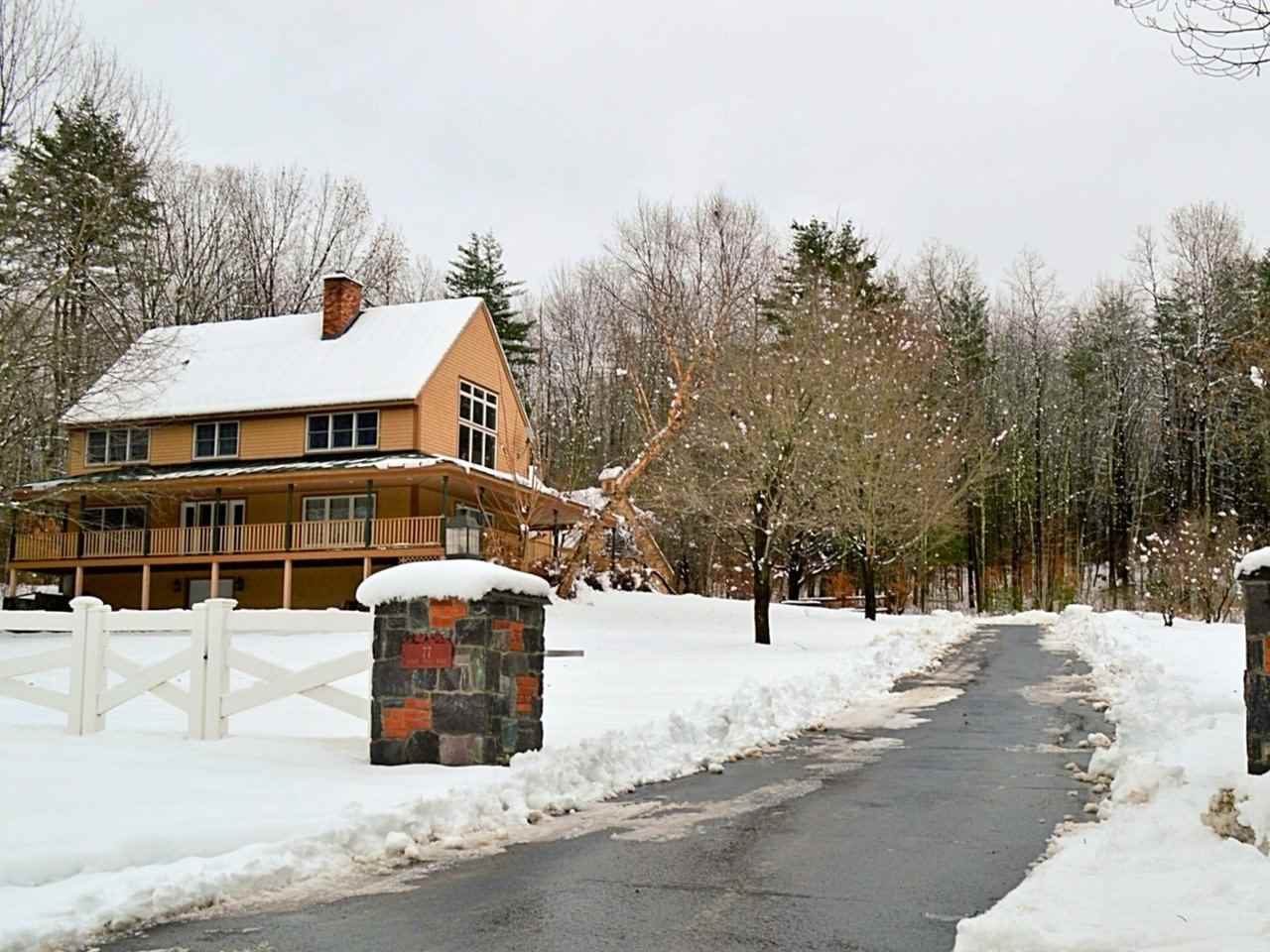 Property Photo:  77 Saxon Hill Road  VT 05452 