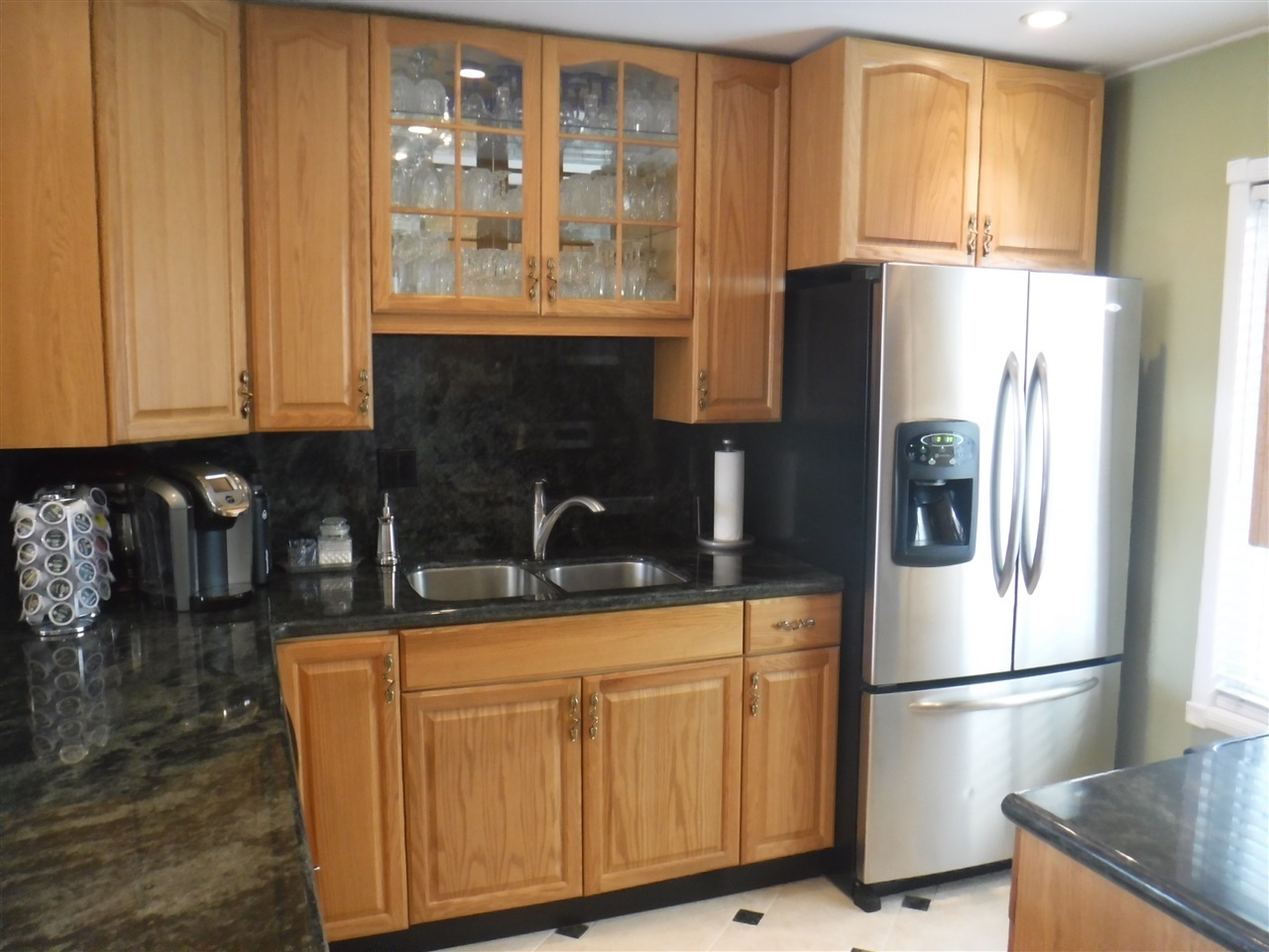 Property Photo: 419 C Avenue CA 92118